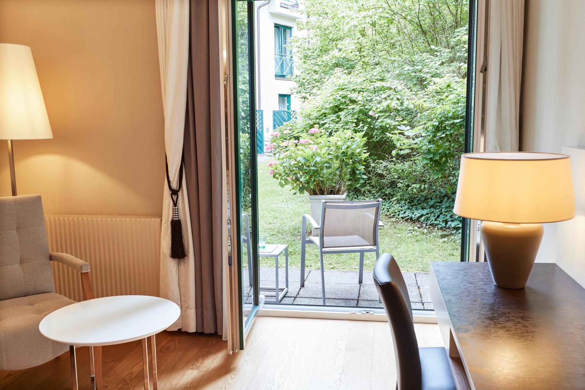 Steigenberger Hotel & Spa Krems Exteriör bild