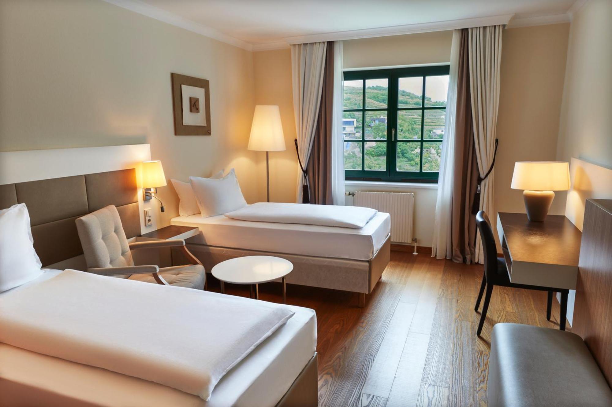 Steigenberger Hotel & Spa Krems Exteriör bild